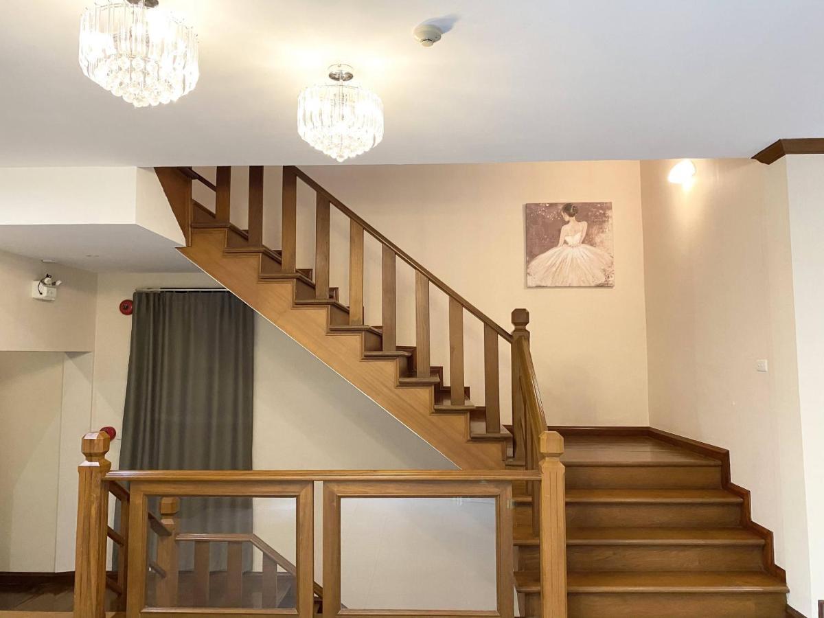 Nt Place Sukhumvit Suites Bangkok Kültér fotó
