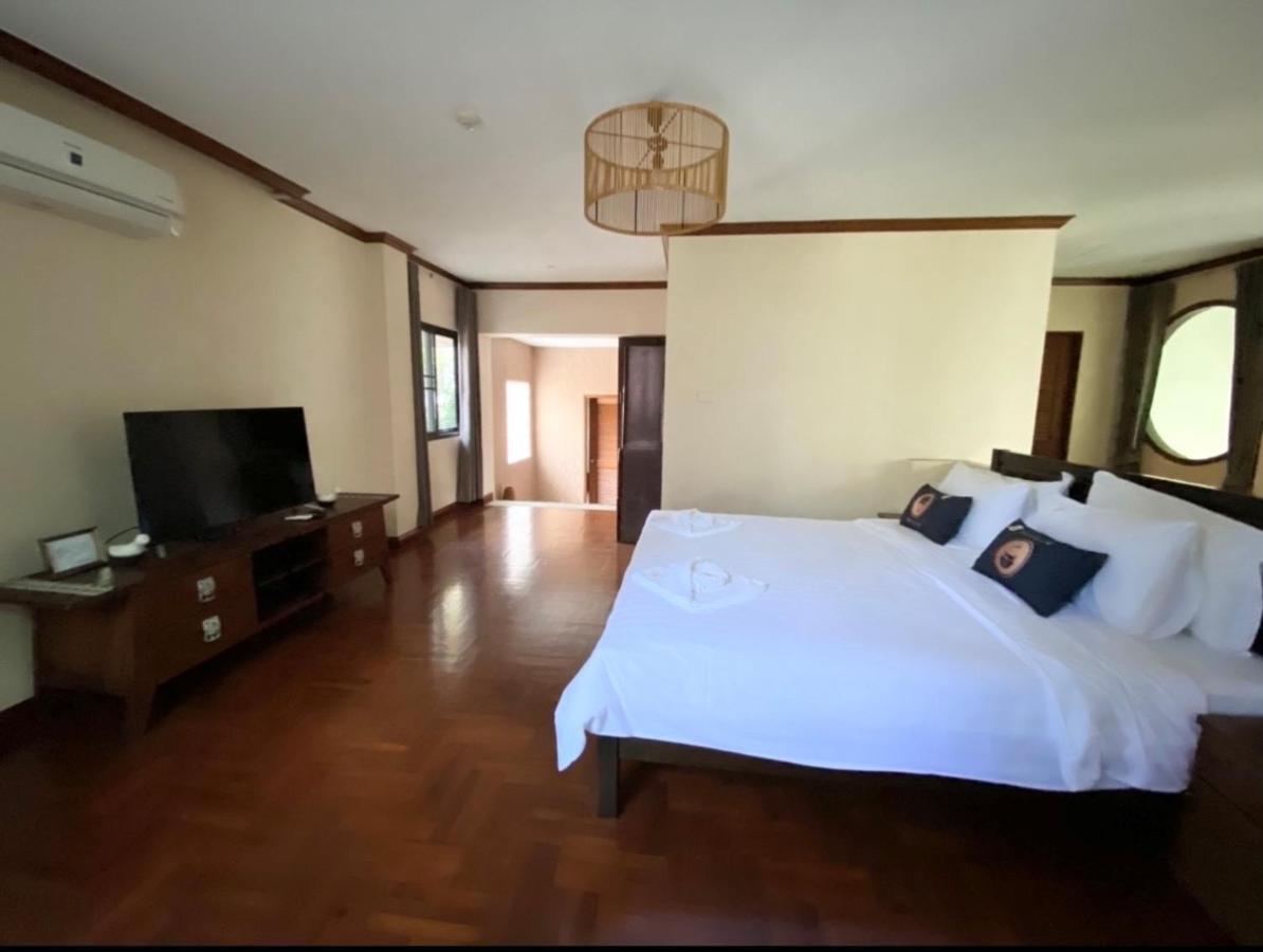 Nt Place Sukhumvit Suites Bangkok Kültér fotó