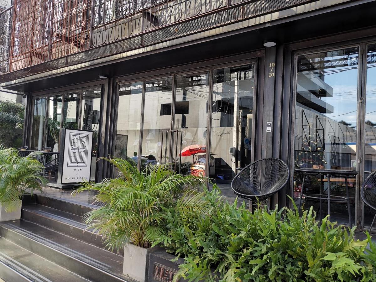 Nt Place Sukhumvit Suites Bangkok Kültér fotó